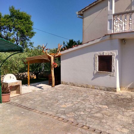 Apartment Soline Pjescana Uvala Εξωτερικό φωτογραφία