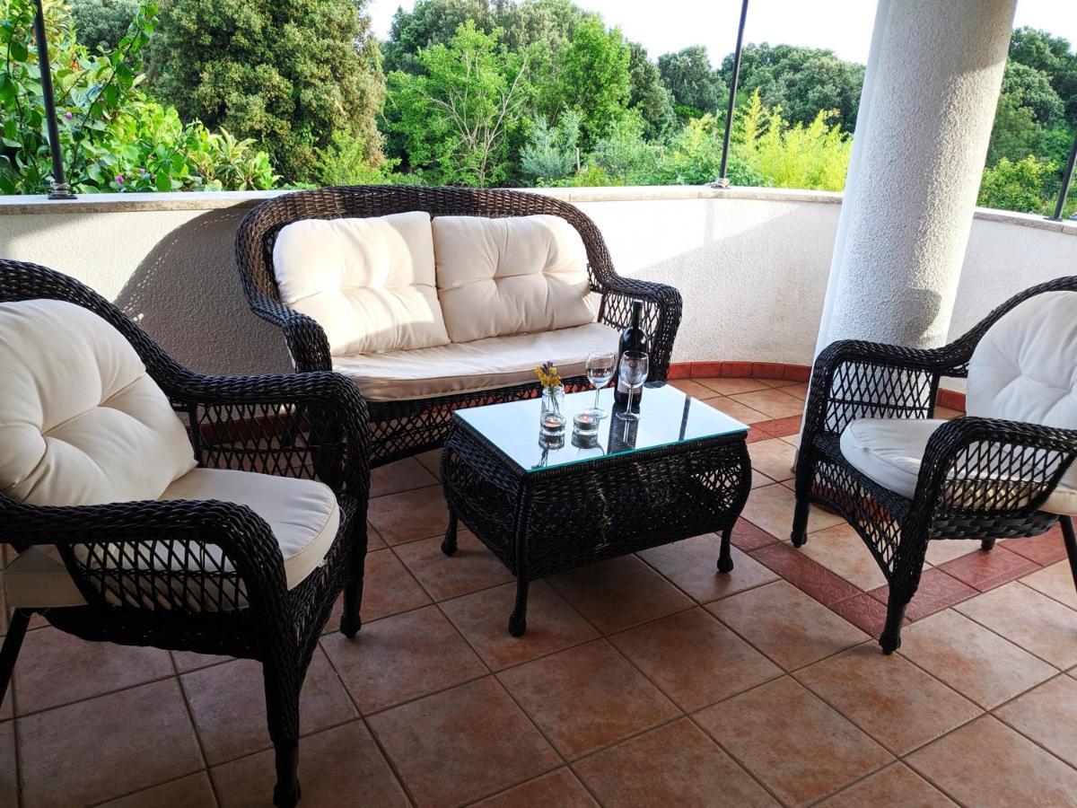 Apartment Soline Pjescana Uvala Εξωτερικό φωτογραφία